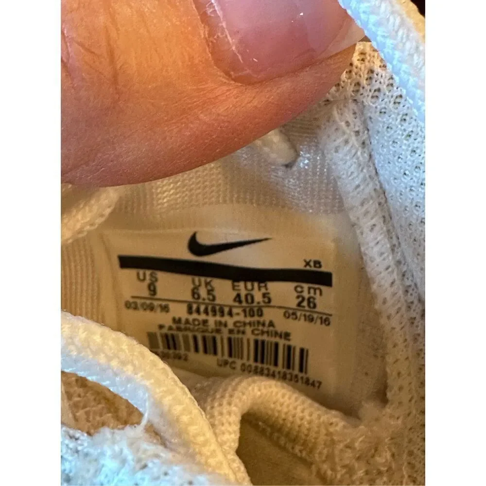 Women’s Nike Roshe One Shoes